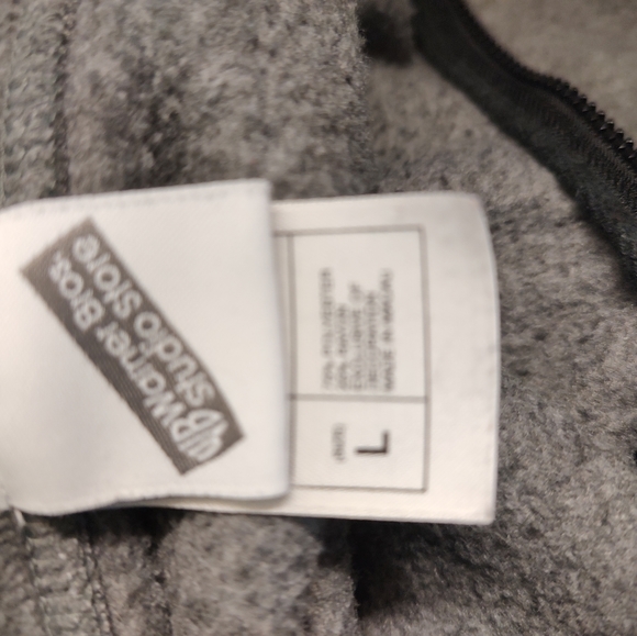 COPY - Vintage Warner Bros Gray Superman Logo Fleece Sleeveless Sweater Vest Me… - Picture 3 of 3